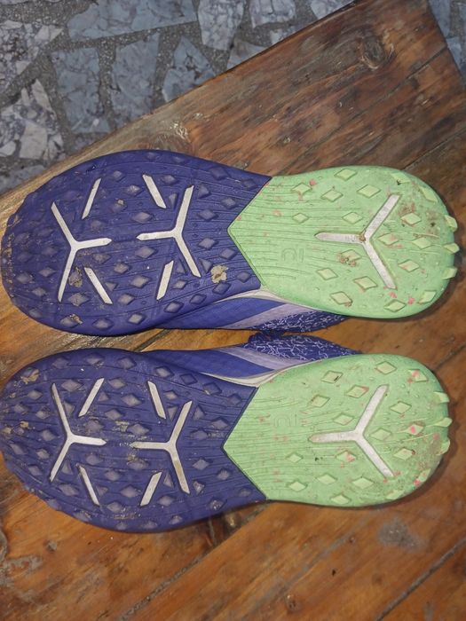 Детски футболни обувки 33ти номер