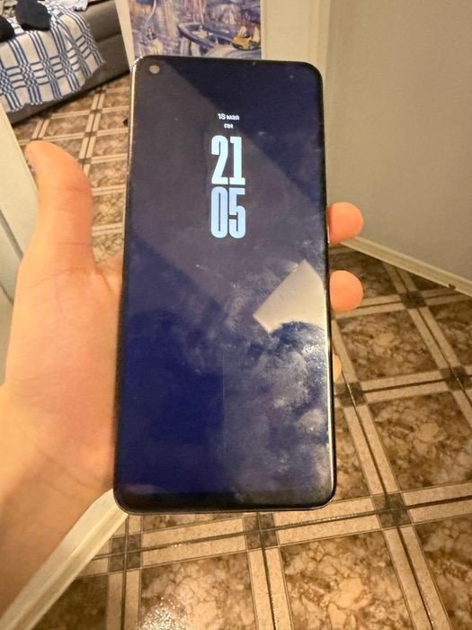 OnePlus 11  в печальном состоянии