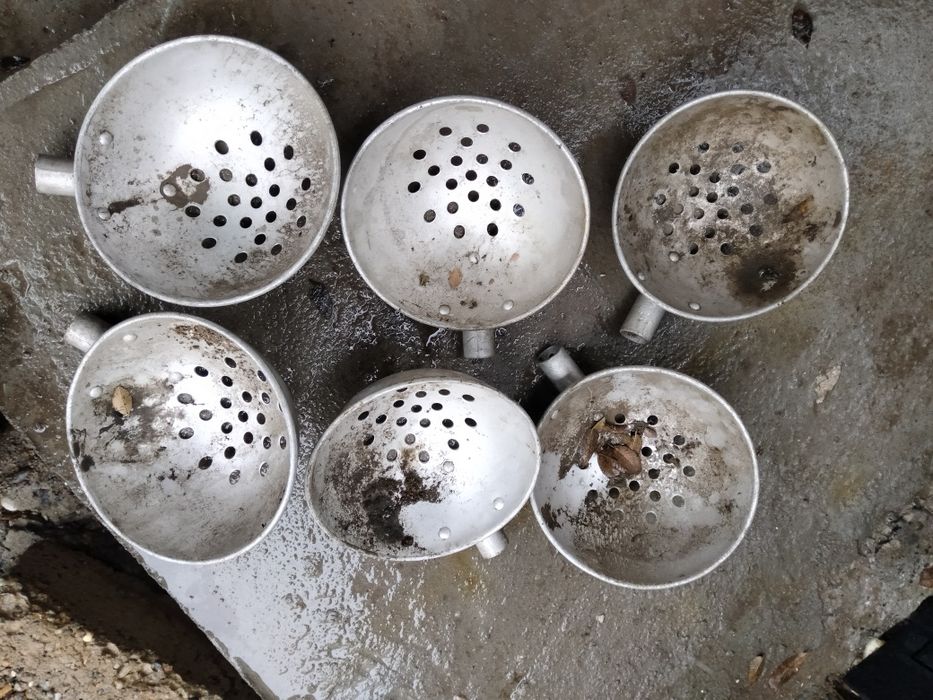 Дуршлаки новые ковшы