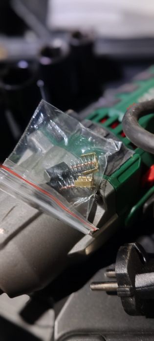 Mașină de impact-insurubat