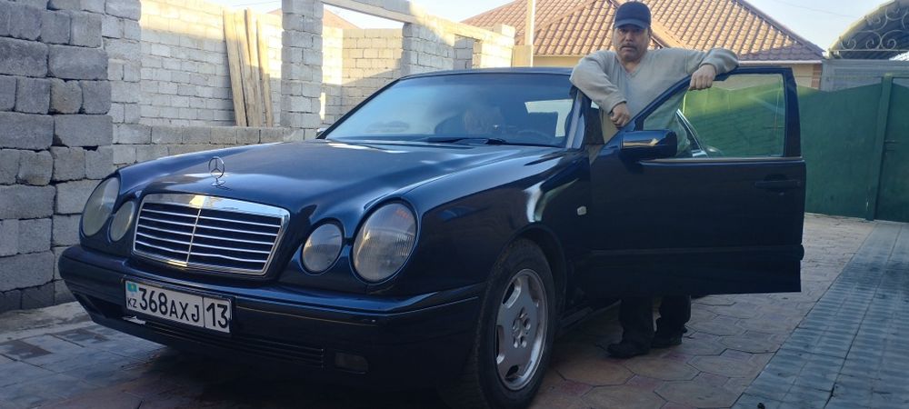 Mercedes Benz лупарик