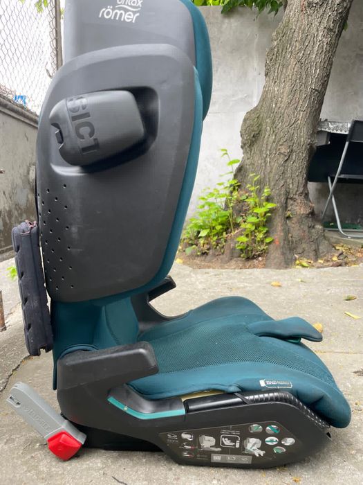 Vând scaun auto Britax Romer