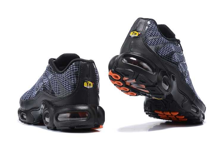 Оригинални мъжки маратонки Nike Air Max Plus TN размери 41 и 42