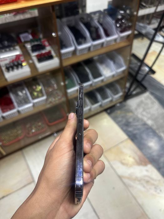 IPHONE 12 pro max sotilad