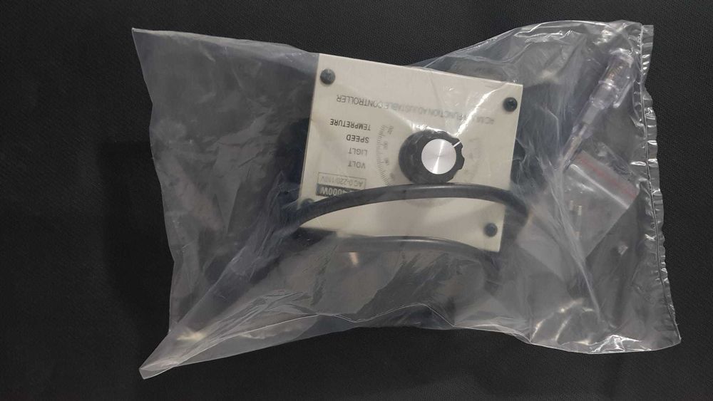 Variator de tensiune reglabil. turatie, luminozitate, temperatura. Nou
