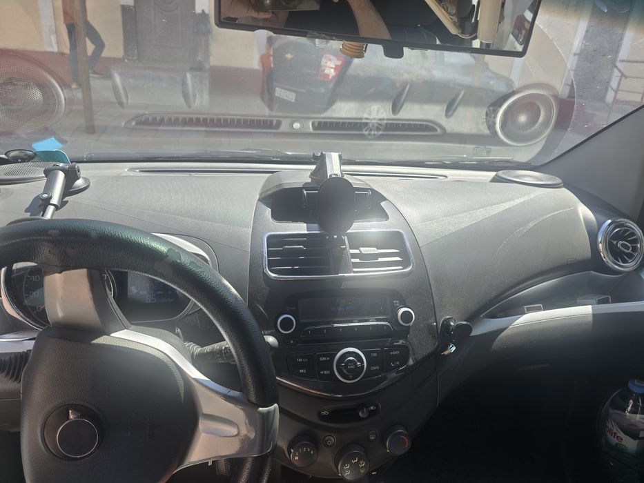 Узимни Спарк машинам сотилади 2019 автомат