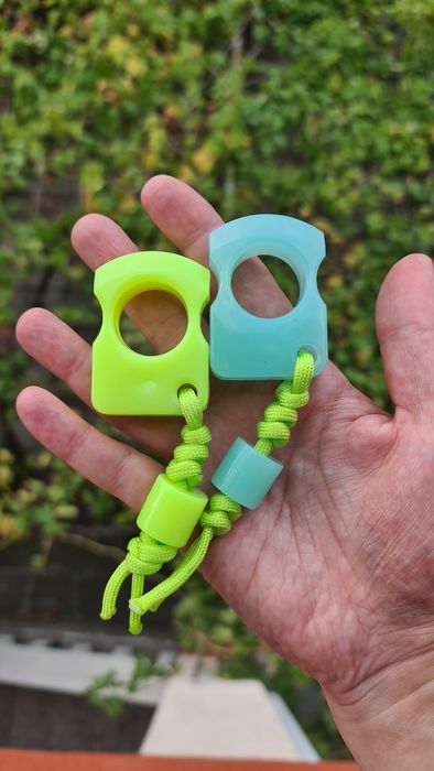 Sog Powerpint мултитуул с оригиналния калъф и комплект битове