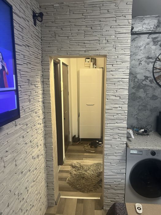 Vand apartament 1 camera transformat in 2 camere