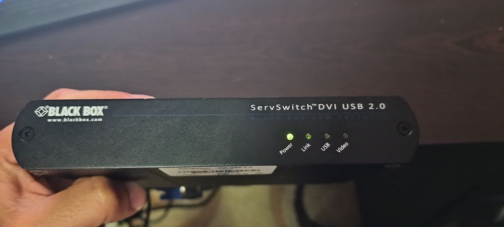 Dvi Extender Black box  KVM
