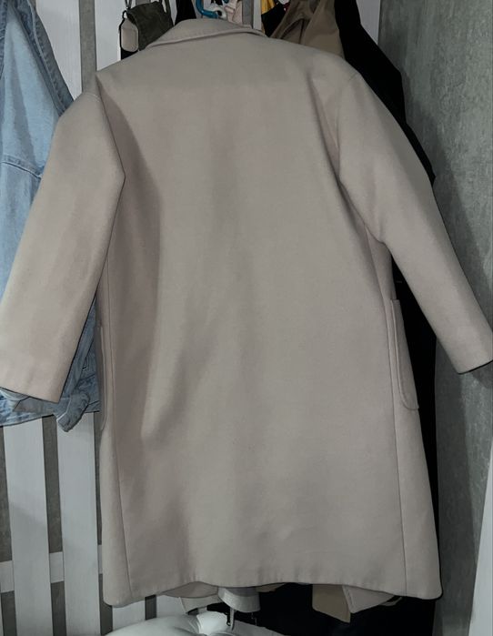 Продам женское Пальто