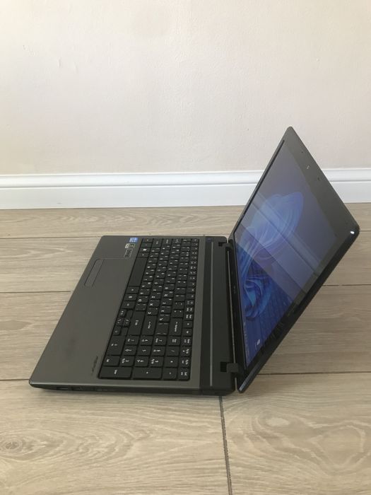 Ноутбук Acer Core i3 процессор