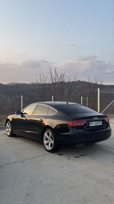 Audi a5 2010 2.0 tdi 240k km manuală