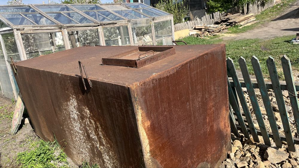 Чан 3 на 1,5 под солярку