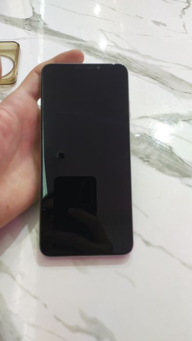 Срочно продаётся Huawei nowa y91