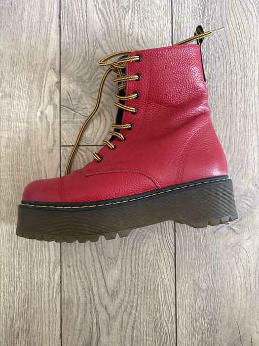 Сапоги, полусапожки, босоножки