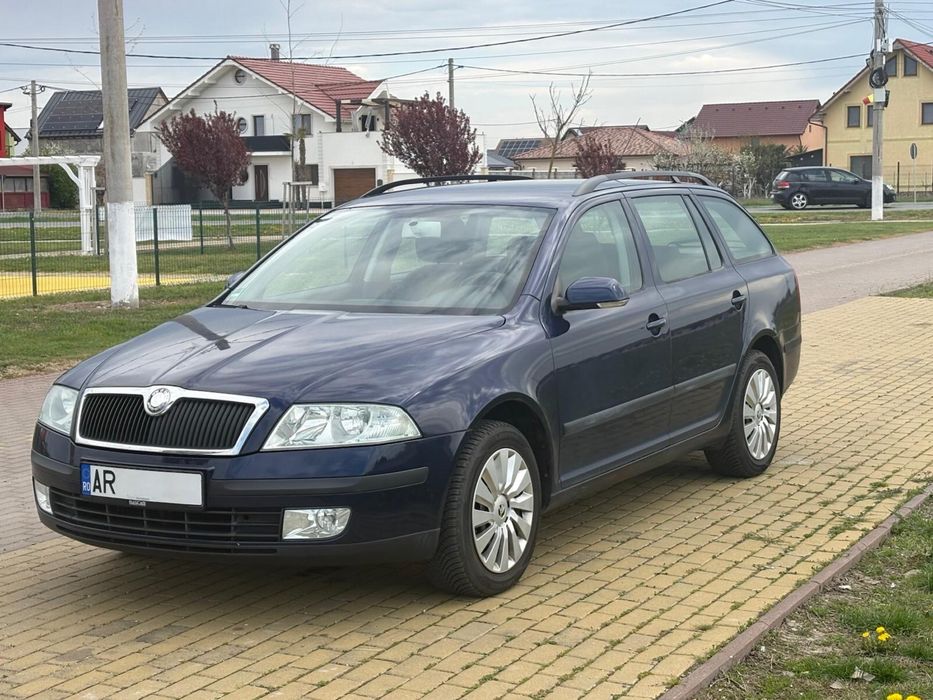 Vând Skoda Octavia