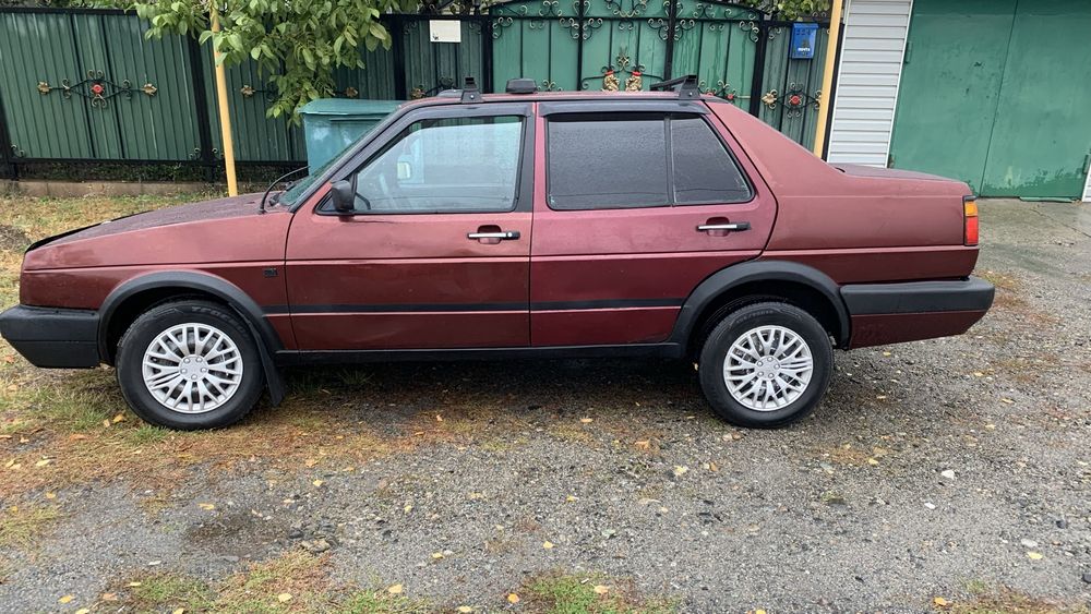 В продаже jetta 1991 г.