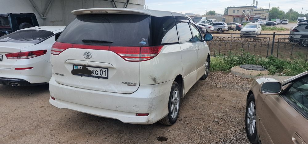 Эстима  полный привод