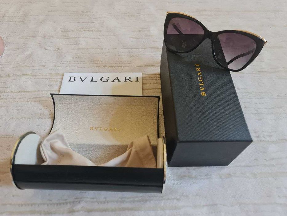 Продаются BVLGARI солнцезащитные очки женские, в отличном состоянии.
