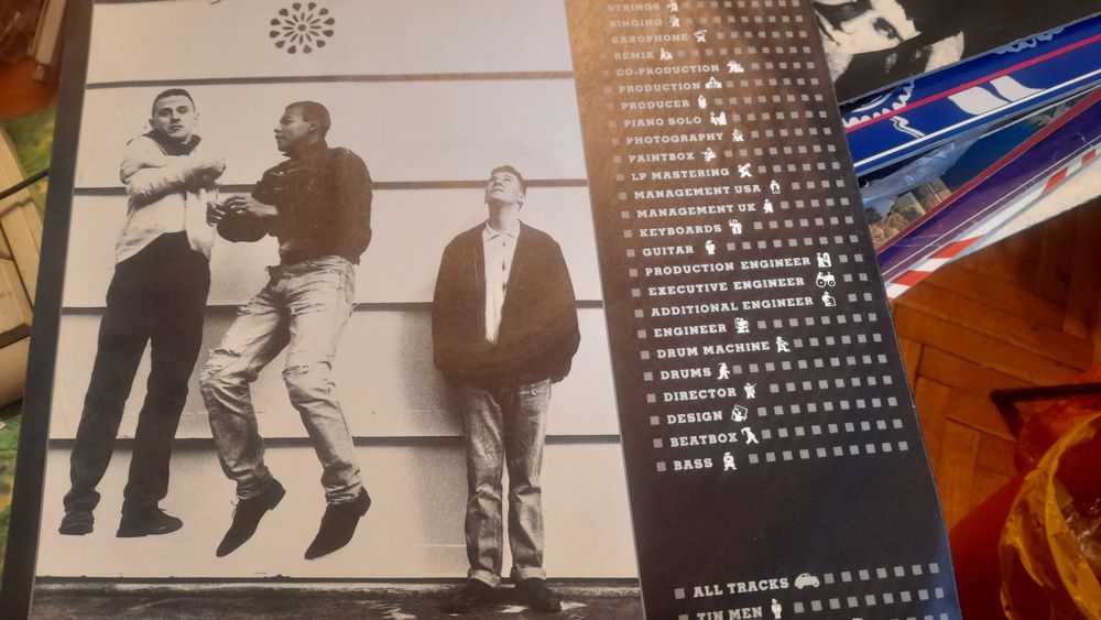 FINE YOUNG CANNIBALS The Raw &The Cooked последен студиен албум