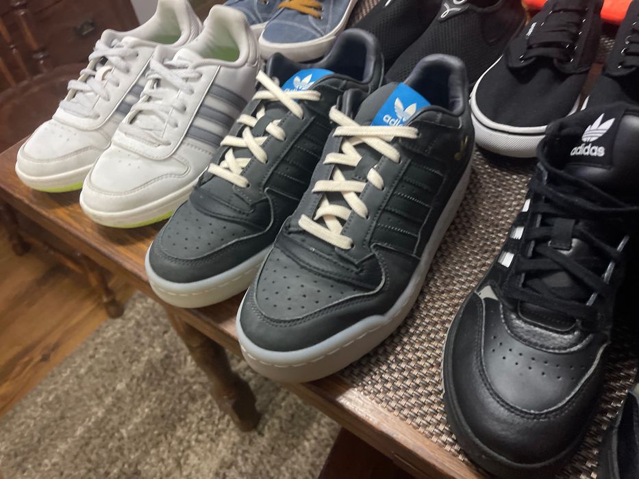 Обувки Адидас и Найк