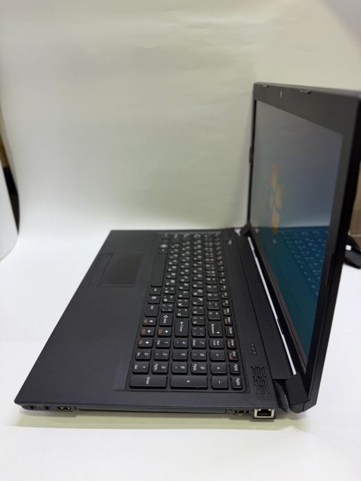 Ноутбук Lenovo B570e