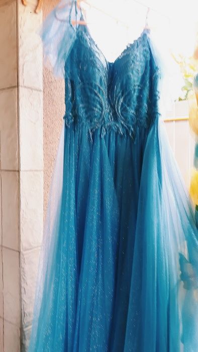 Rochie vaporoasa de seara