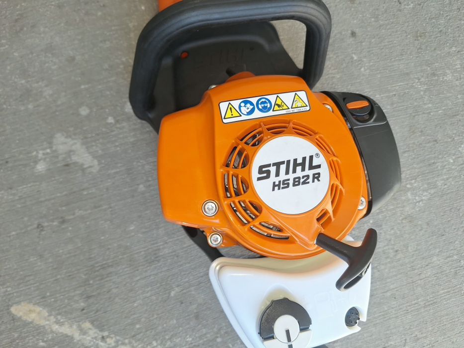 Masina stihl de taiat gard viu