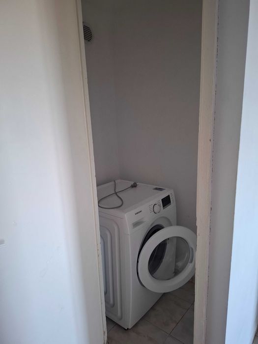 Apartament 3 camere de inchiriat in centrul orasului