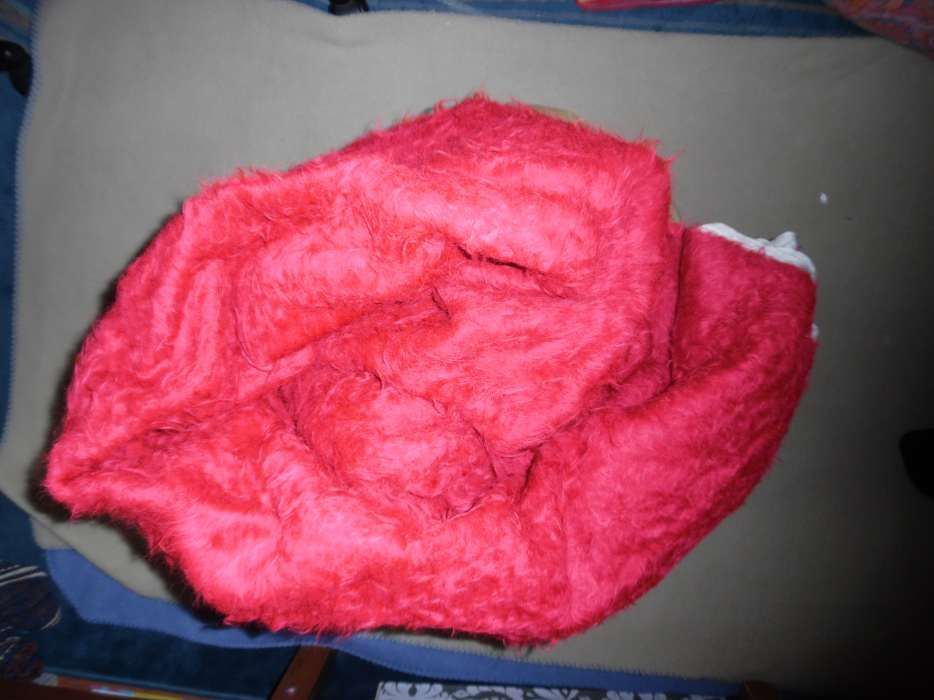 Material pentru cuvertura rosu inchis, latoasa, 580x204cm, NOU