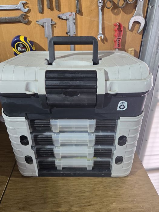 Куфар за риболов