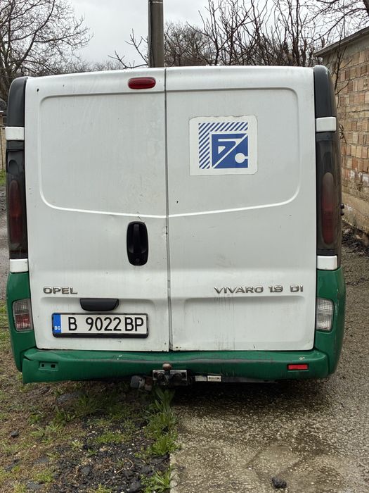Opel Vivaro 1.9 tdi за ЧАСТИ