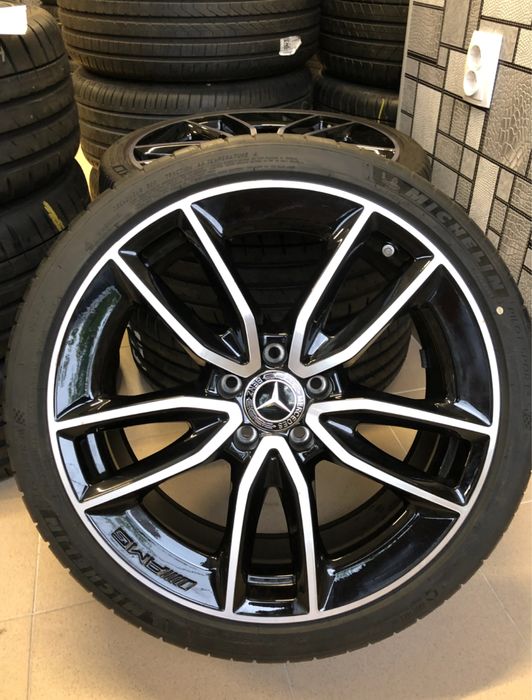 Нови Оригинални Джанти 19цола Mercedes CLA35 AMG(Мерцедес ЦЛА35 АМГ)
