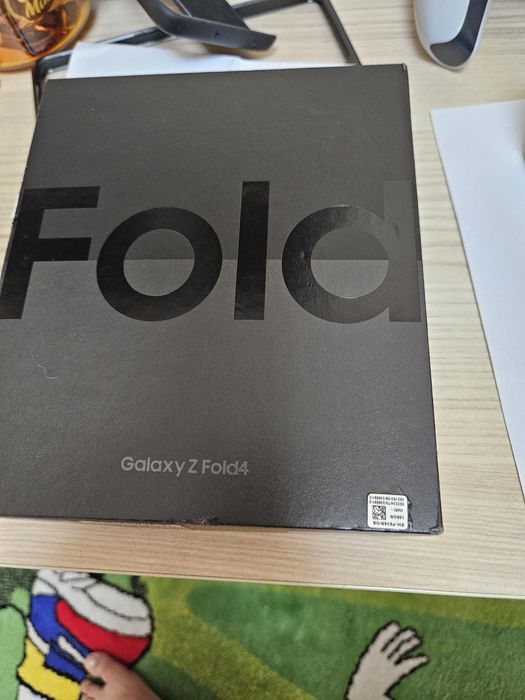Samsung galaxy fold4