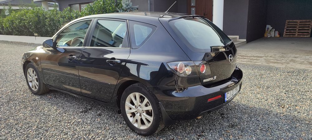 De vanzare mazda 3