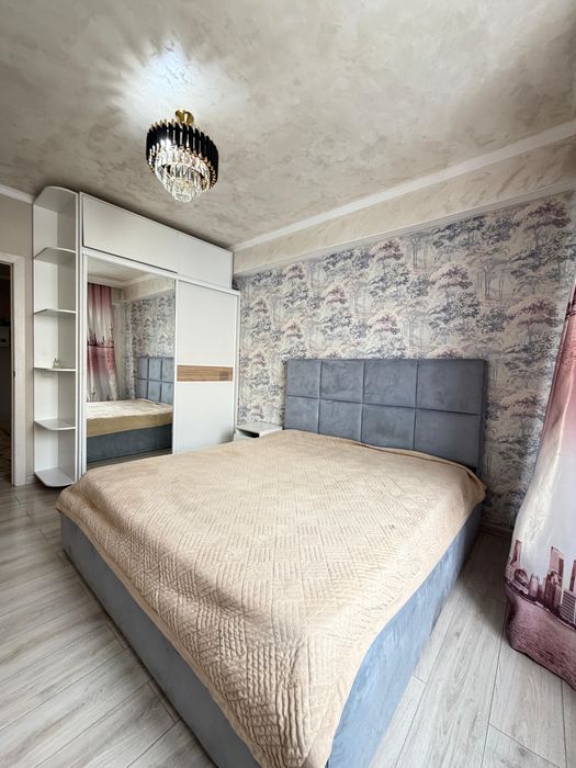 Продается 3 комн квартира