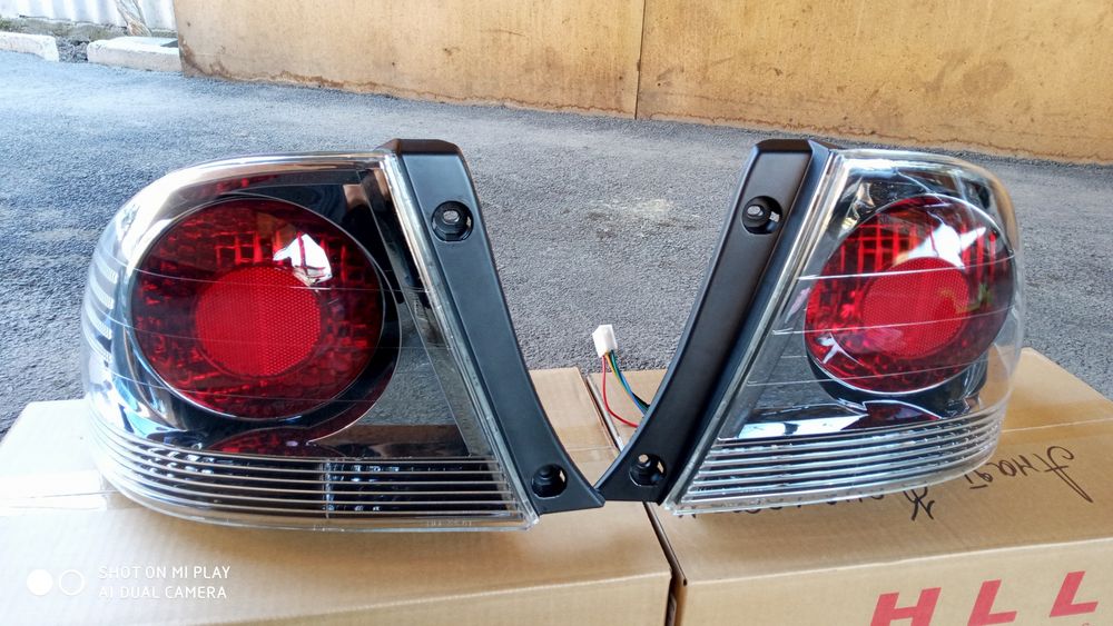 Altezza, Lexus is Фонори зад.