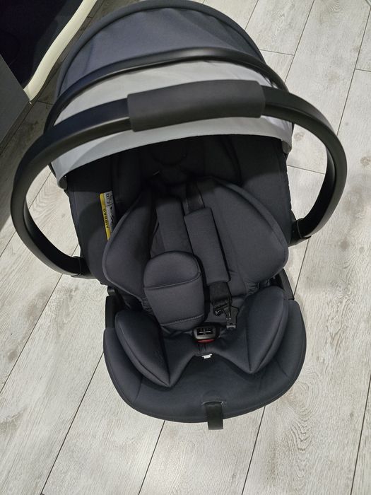 Продам автолюльку фирмы Happy Baby