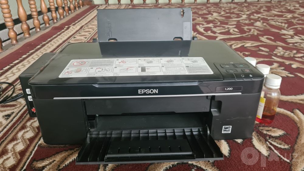 Epson L200 цветной принтер