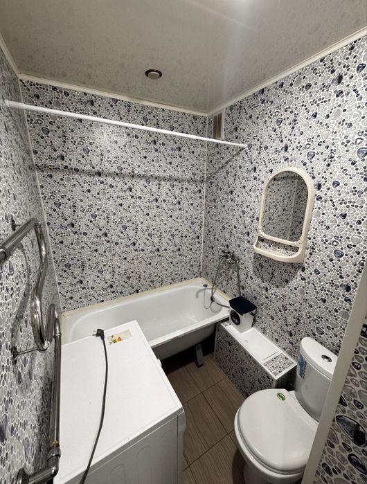 Продам 1 -ю квартиру 10 мкр