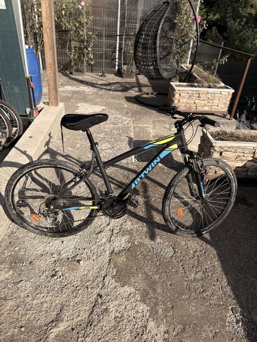 Bicicletă MTB BTWIN Rockrider – 26” – stare bună