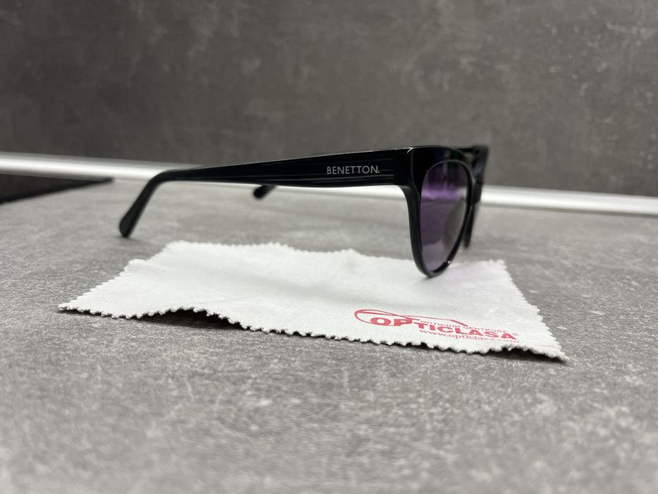 Слънчеви очила Benetton