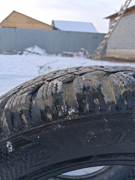 Зимние шины Размер:235 60R16