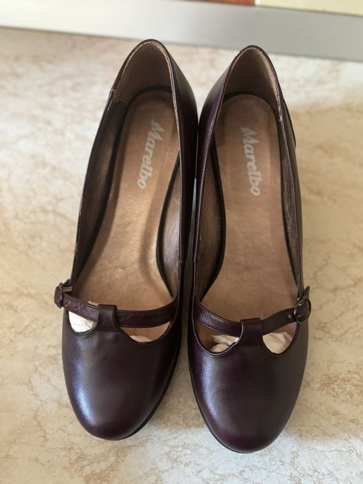 Pantofi din piele naturala ! Marimea 41 ! Noi !