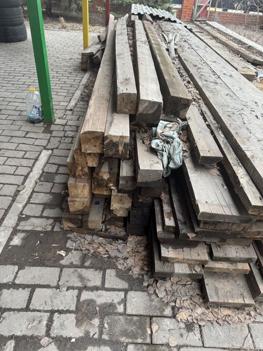 Лес, сруб, доски