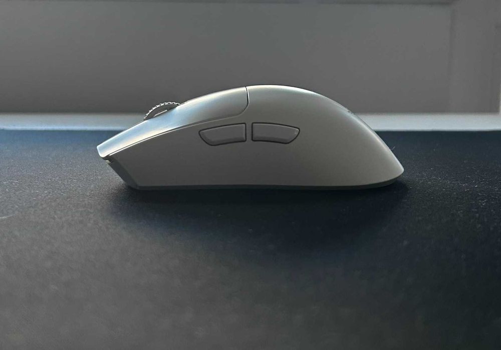 Безжична геймърска мишка Razer Viper V3 Pro (бяла) в гаранция