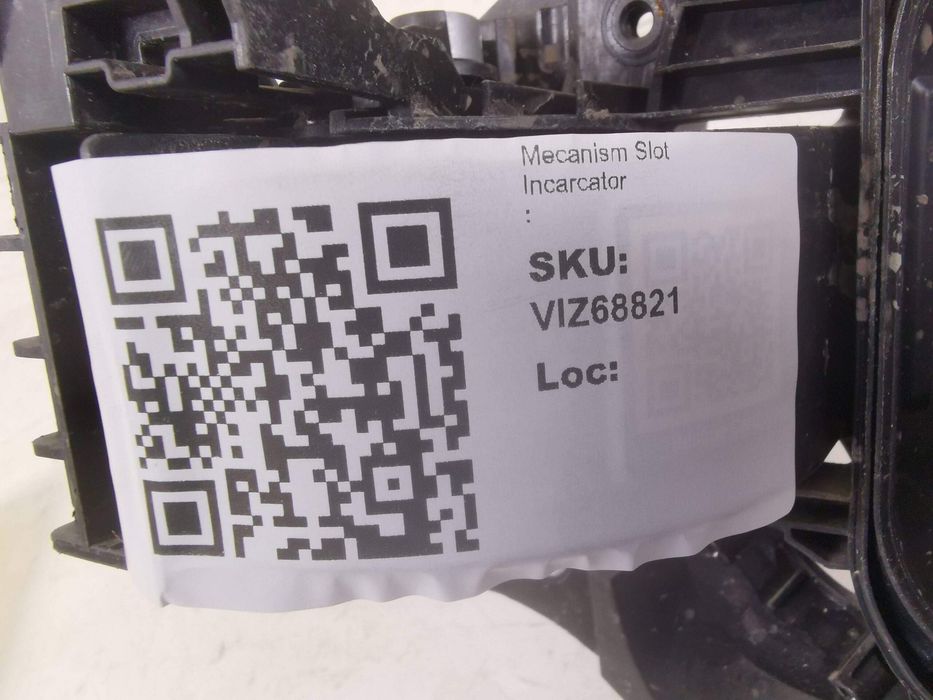 Mecanism Slot Incarcator   Mercedes Benz V295 EQE 2023 2024 2025 Origi