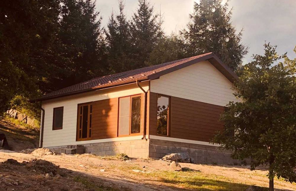 Casa Modulara, Garaje Auto, Containere din panou sandwich termoizolant