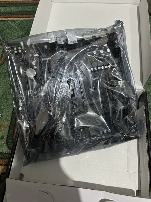 Материнская плата GIGABYTE A520M DS3H