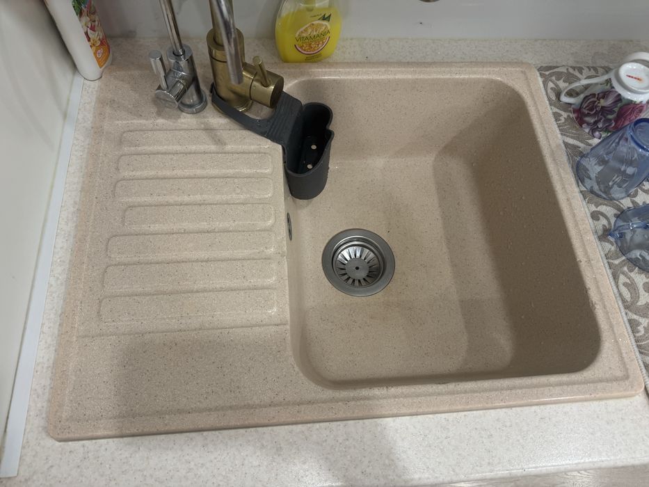Продам раковину для кухни